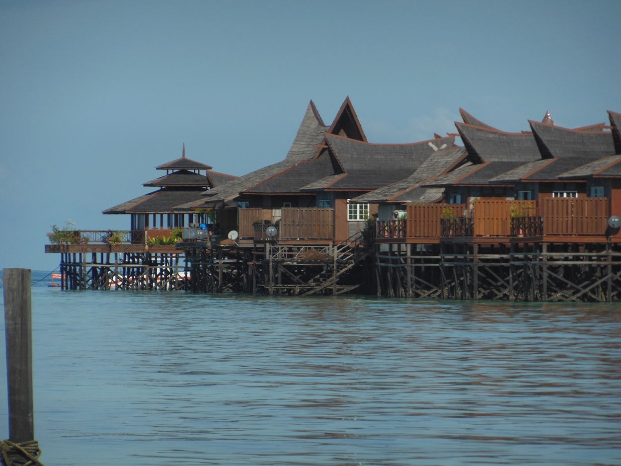 2013-11-10 Billabong Scuba, Mabul 